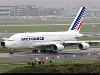 Air France  не будет повышать зарплаты сотрудникам в течение двух лет