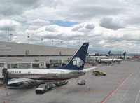 В выходные аэропорт Мехико не работал из-за стихии