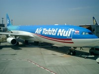 Из-за забастовки стюардесс пассажиры застряли на Таити
